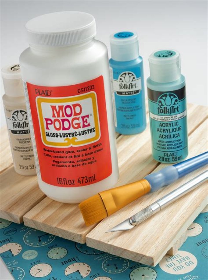 Can you apply Mod Podge with a roller?