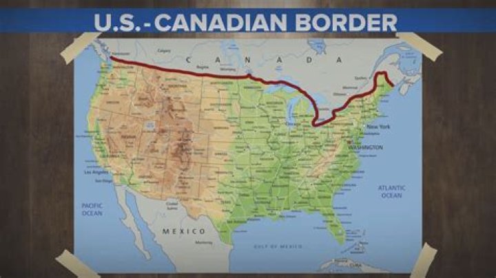 Can you cross the Canadian border with a real ID?