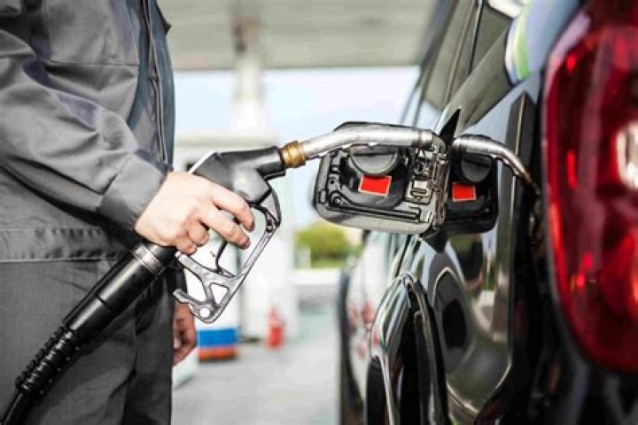 Do Cadillacs require premium gas?