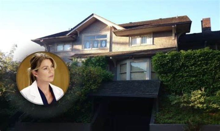 Does Meredith sell the house?