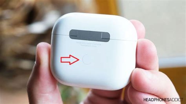 How do you know if your AirPod has water damage?