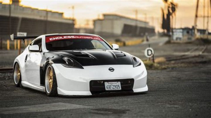 Is a 370Z a JDM?
