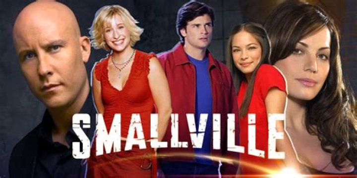 Is Smallville considered canon?