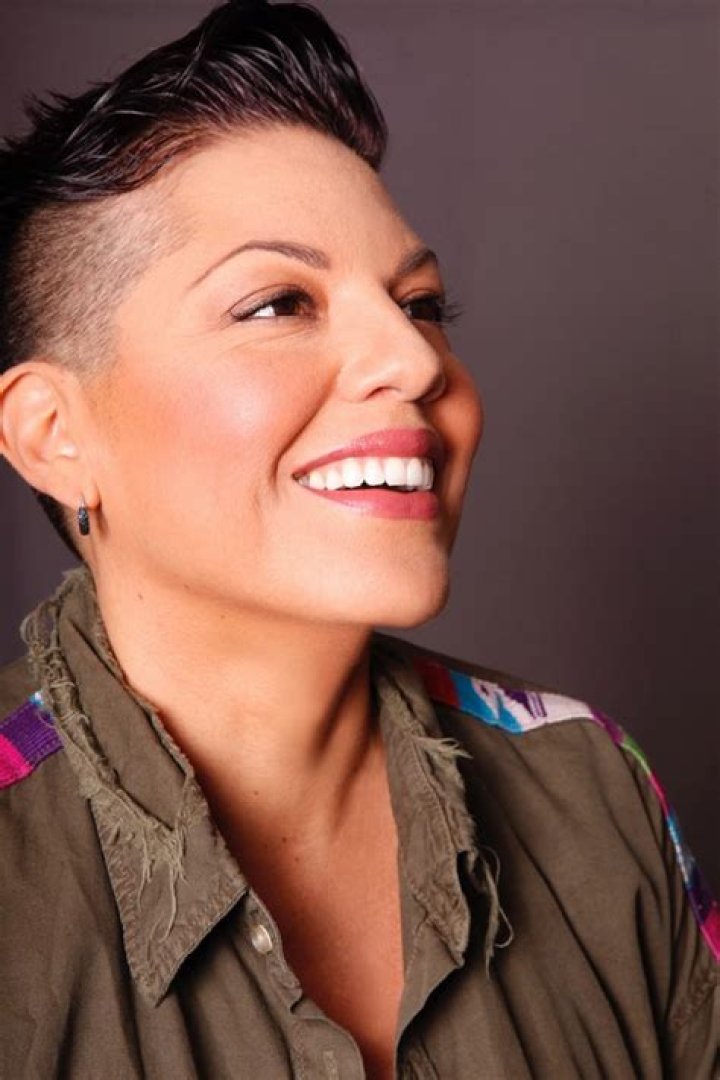 Why did Sara Ramirez cut her hair?