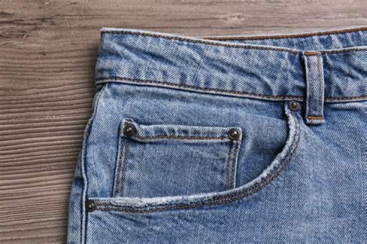Why do jeans flatten my bum?